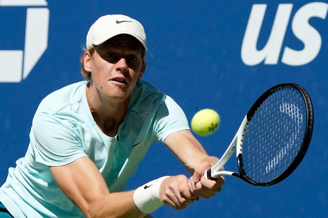 待球队展现 待球队展现