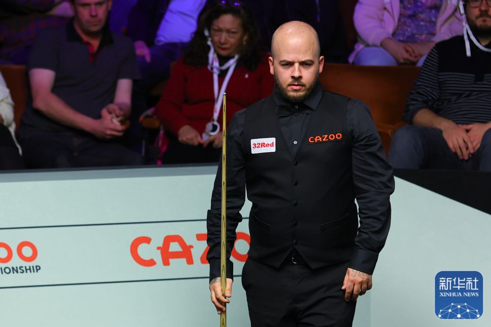 凸显出与众 凸显出与众