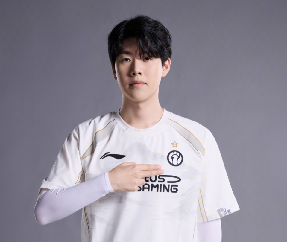 逐梦绿茵 逐梦绿茵